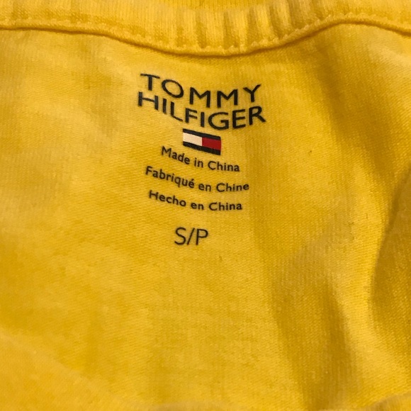 NWOT Tommy Hilfiger Cotton Tee - Picture 3 of 3